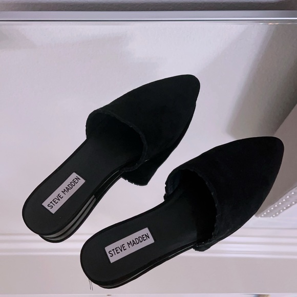 Steve Madden suede mules flats . Size 7.5 - Picture 1 of 9